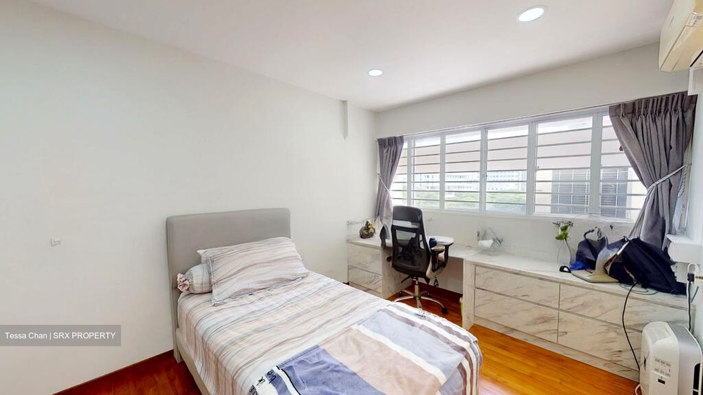 Blk 124 Geylang East Grove (Geylang), HDB 5 Rooms #501001001